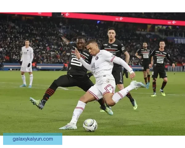 姆巴佩：年轻天才如何迎来突破，主宰足球赛场表现亮眼